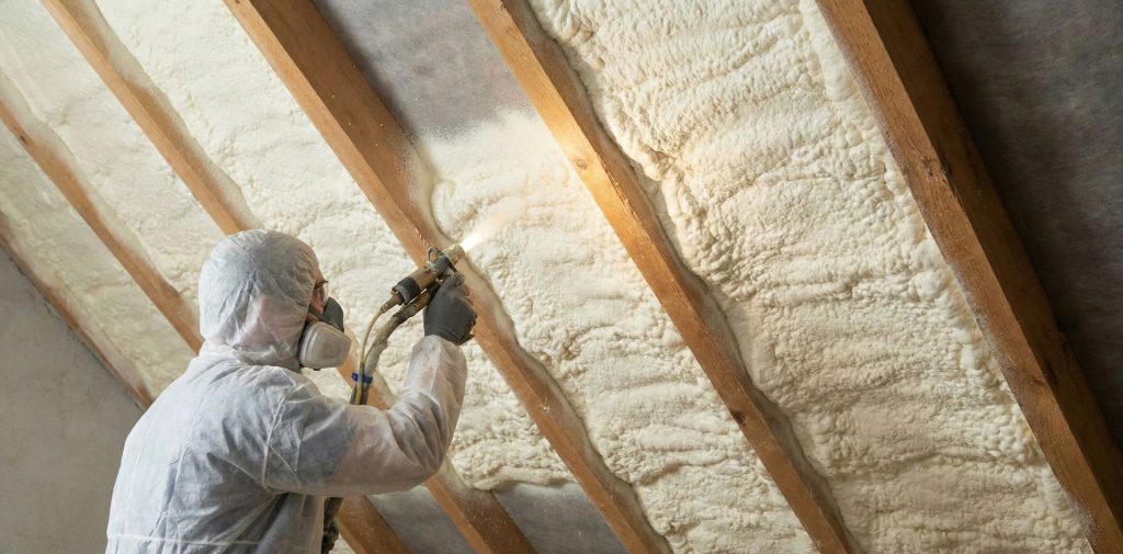 aplicare spuma poliuretanica isoterm